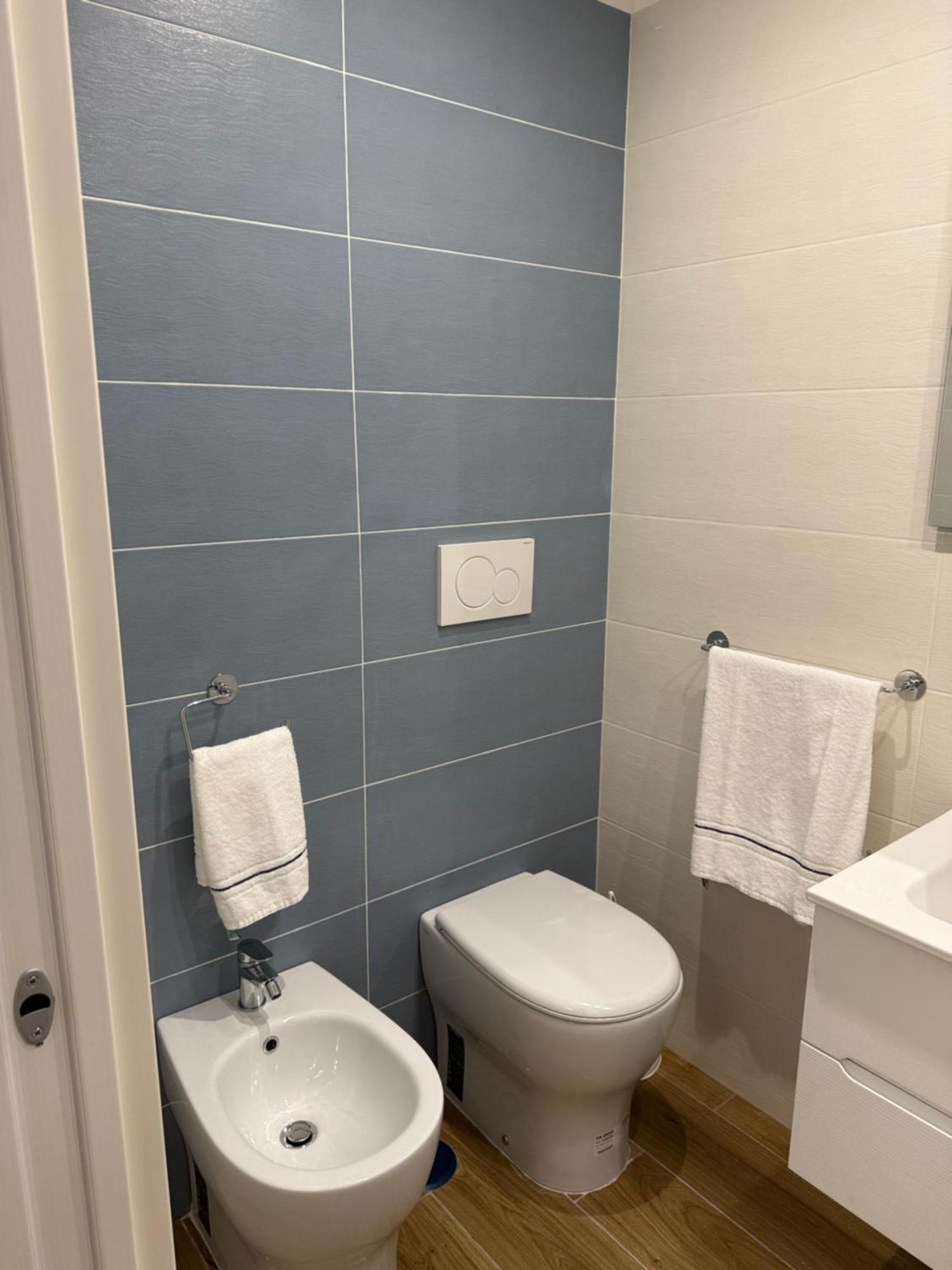 Maraf Rooms Torre Annunziata Bilik gambar